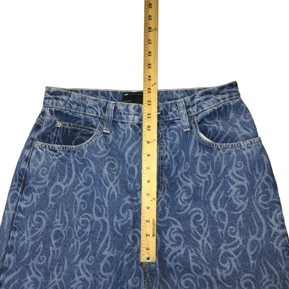 ASOS design Baggy High Waisted Rise Skater Jeans - Women’s 30/32 - Picture 5 of 14